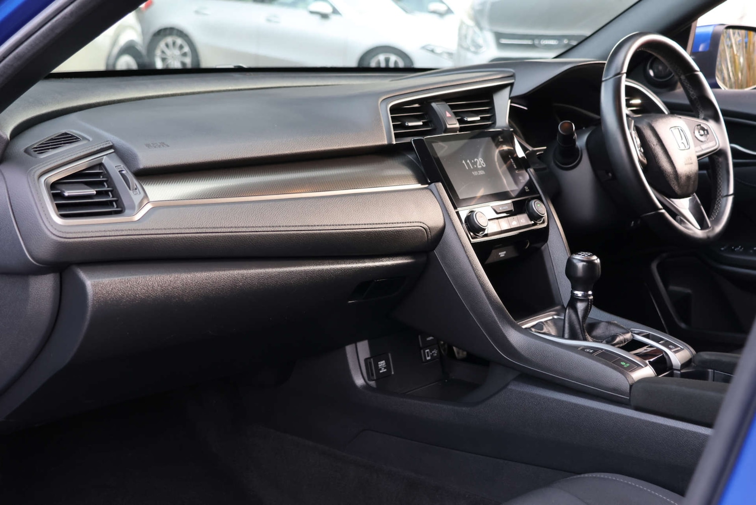 Used Honda Civic 2017 for sale - 77152812: Photo 9