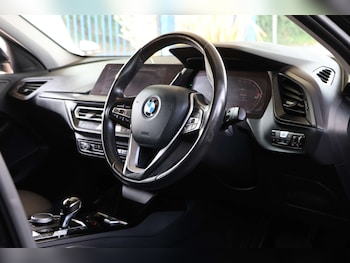 Used BMW 1 Series 2022 for sale - 79276864: Photo