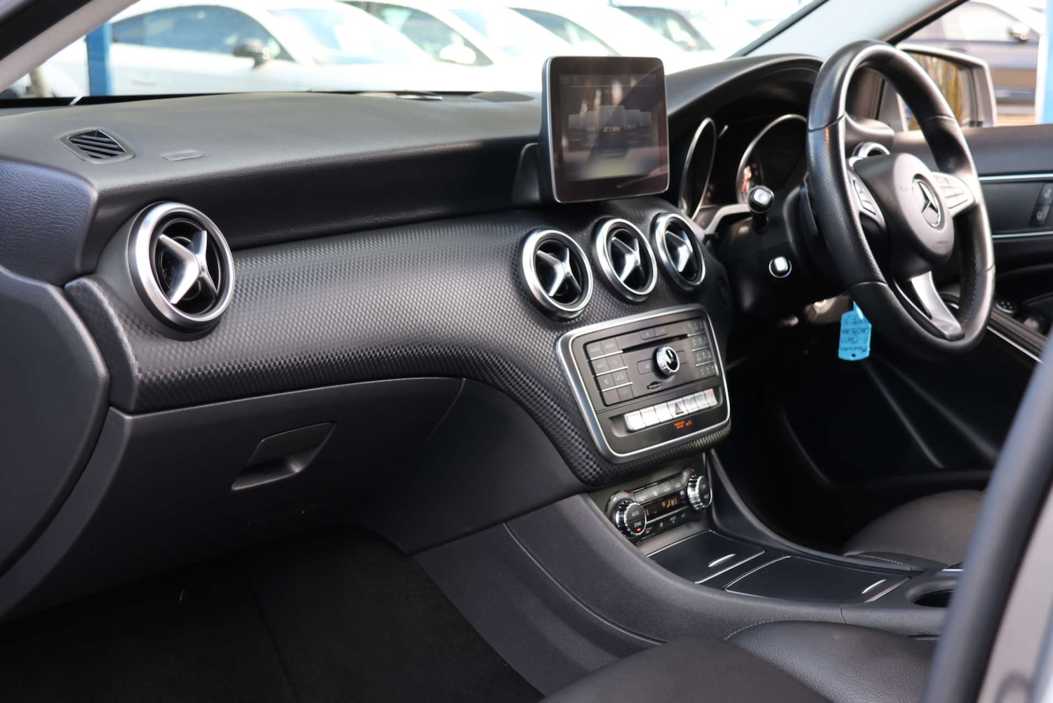 Used Mercedes-Benz A-Class 2018 for sale - 76379426: Photo 9