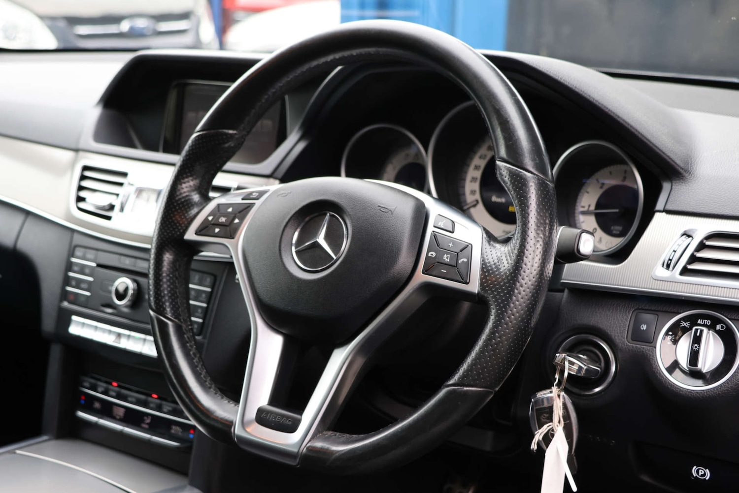 Used Mercedes-Benz E Class 2016 for sale - 76453782: Photo 24