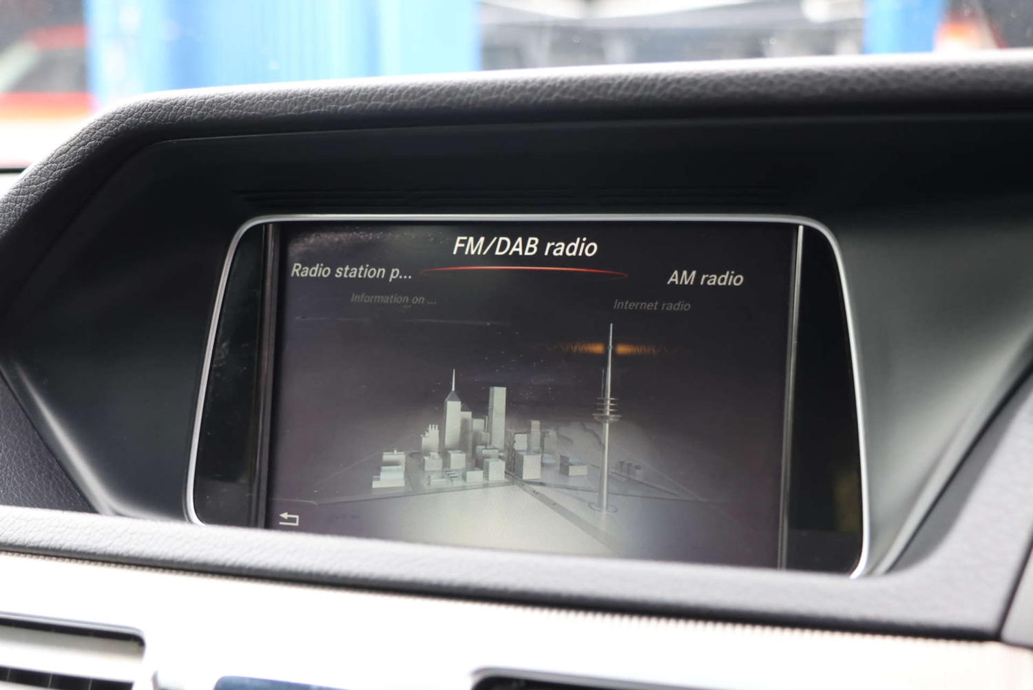 Used Mercedes-Benz E Class 2016 for sale - 76453782: Photo 30