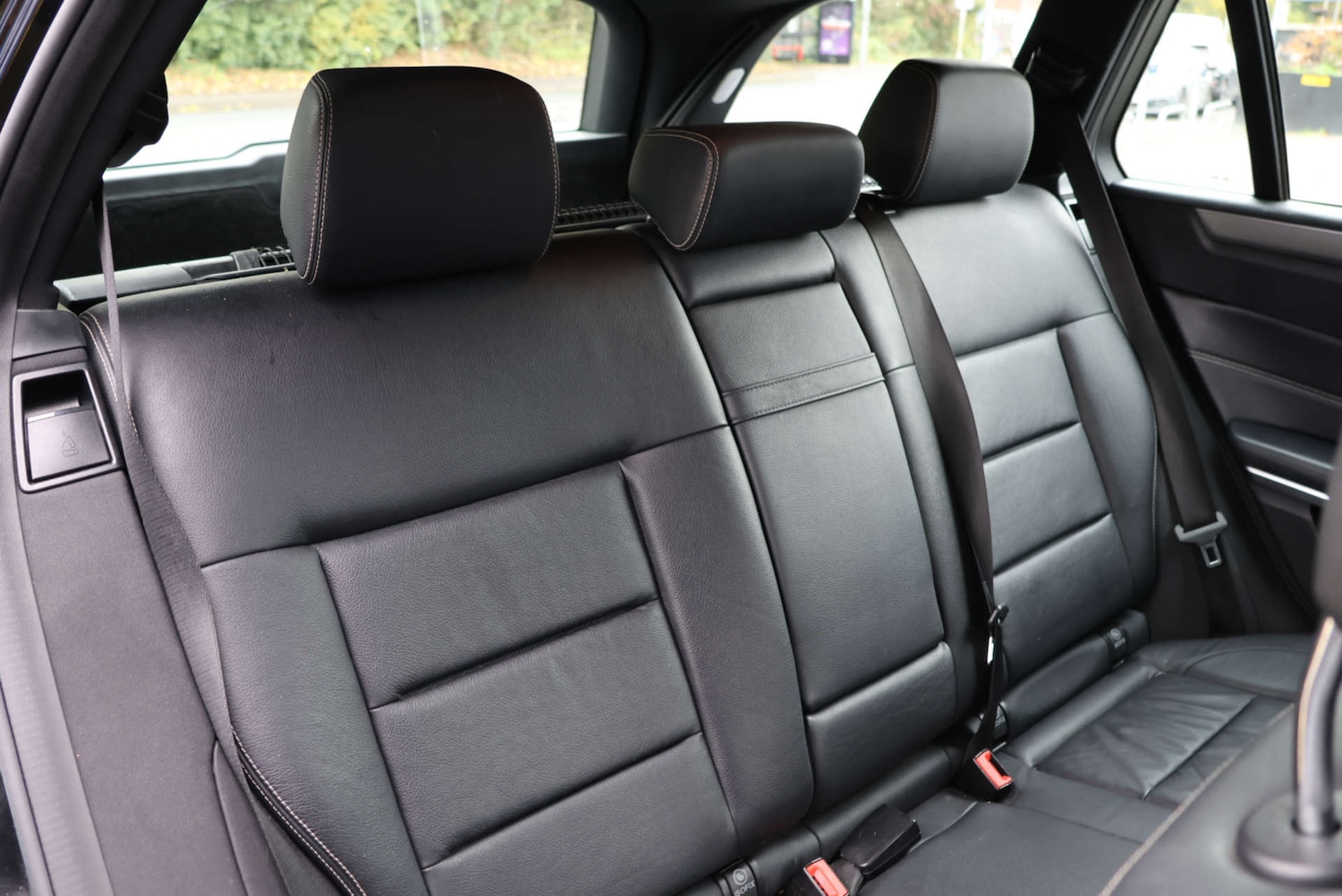 Used Mercedes-Benz E Class 2016 for sale - 76453782: Photo 7