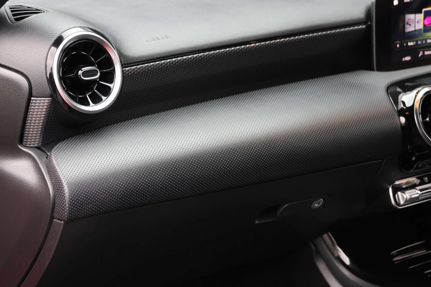 Used Mercedes-Benz A-Class 2018 for sale - 76449823: Photo 10