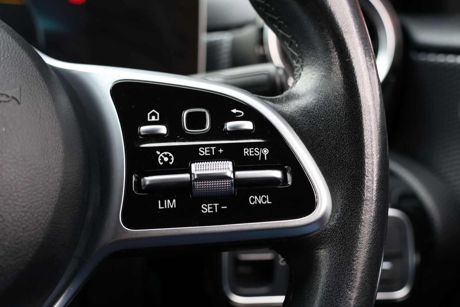 Used Mercedes-Benz A-Class 2018 for sale - 76449823: Photo 29