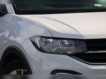 Used Volkswagen T-Cross 2022 for sale - 76171683: Photo