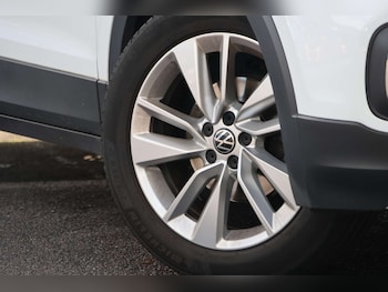Used Volkswagen T-Cross 2022 for sale - 76171683: Photo