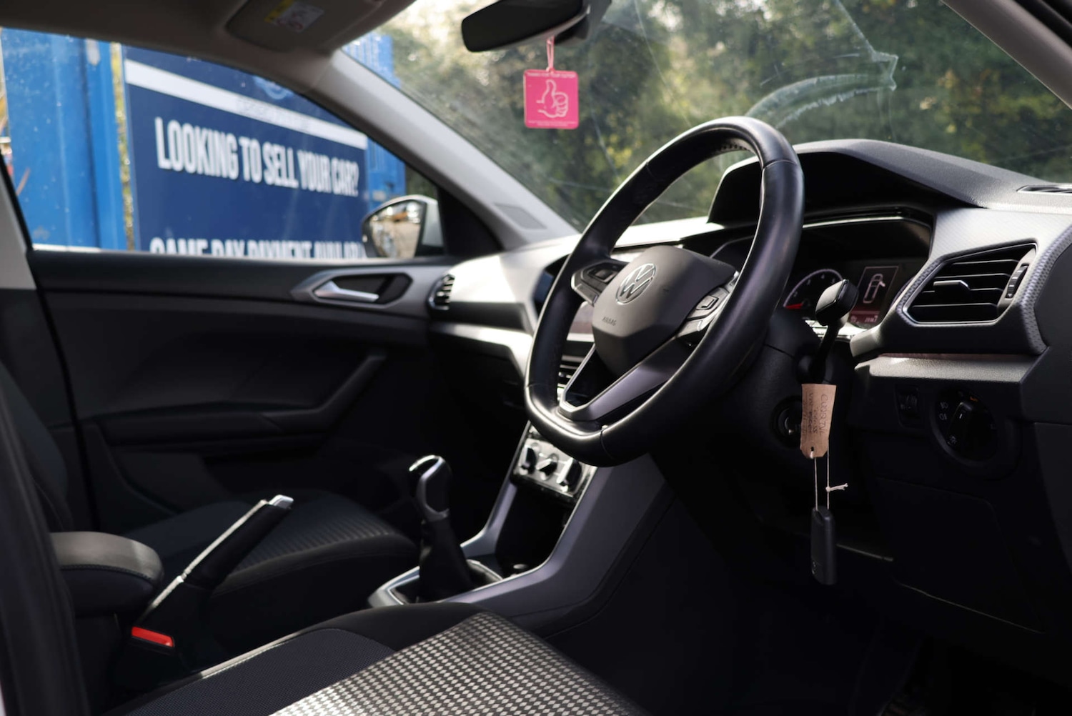 Used Volkswagen T-Cross 2022 for sale - 76171683: Photo 8