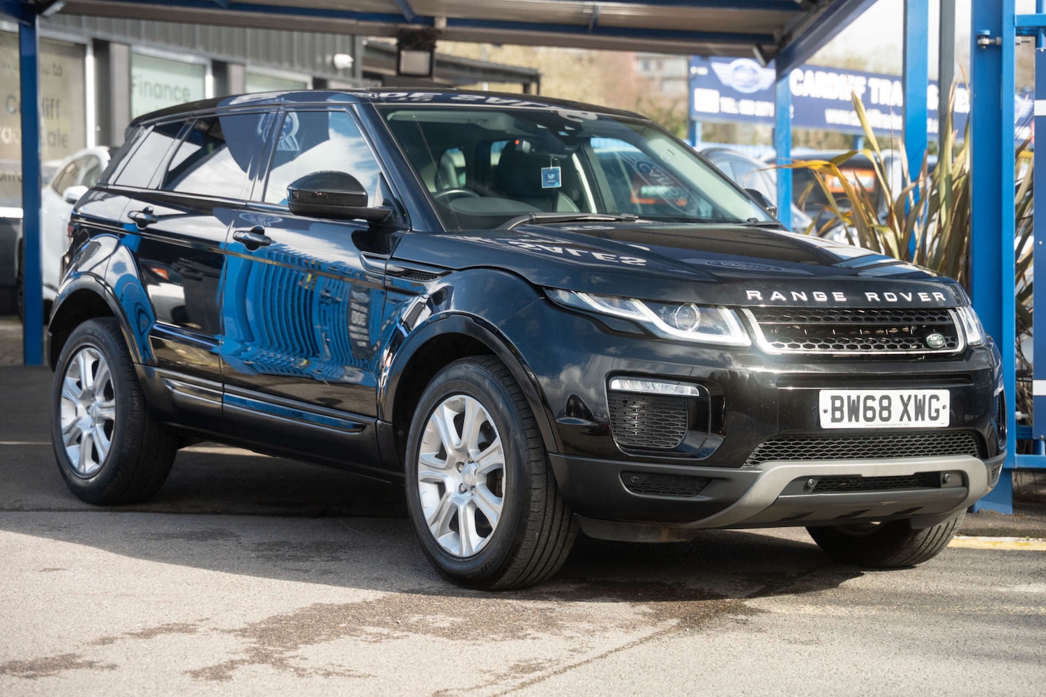 Used Land Rover Range Rover Evoque 2019 for sale - 78027726: Photo 2