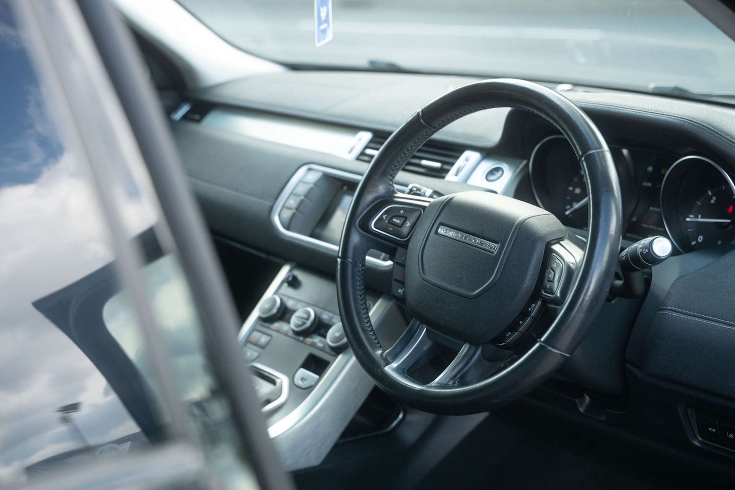 Used Land Rover Range Rover Evoque 2019 for sale - 78027726: Photo 4