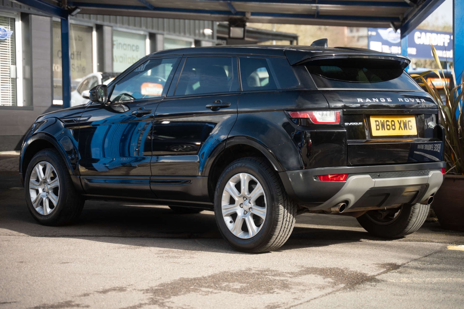 Used Land Rover Range Rover Evoque 2019 for sale - 78027726: Photo 41