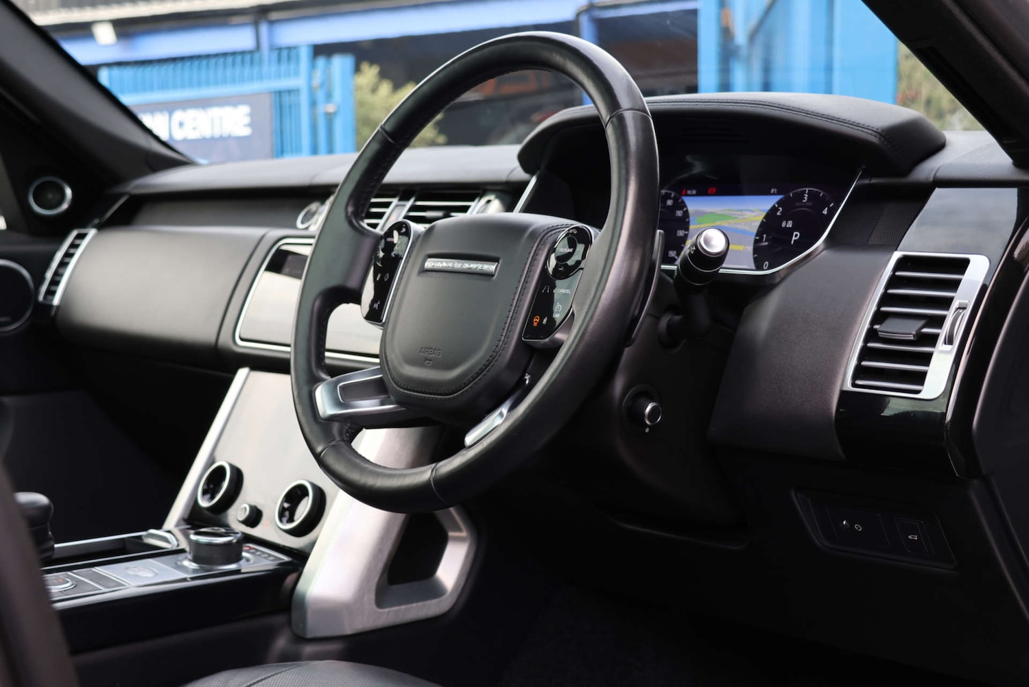 Used Land Rover Range Rover 2019 for sale - 76602202: Photo 4