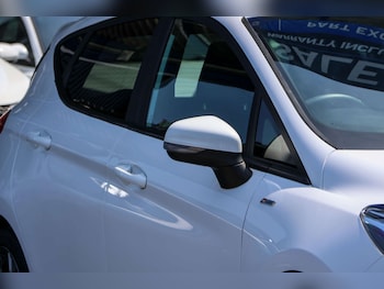 Used Ford Fiesta 2020 for sale - 79038071: Photo