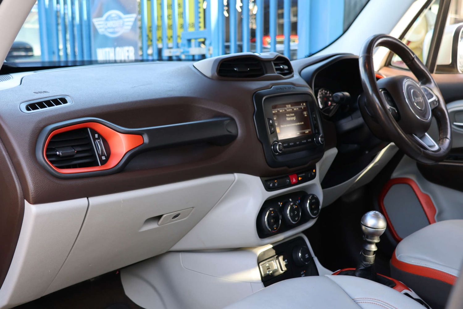 Used Jeep Renegade 2016 for sale - 76757132: Photo 10