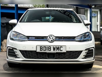 Used Volkswagen Golf 2018 for sale - 78908843: Photo