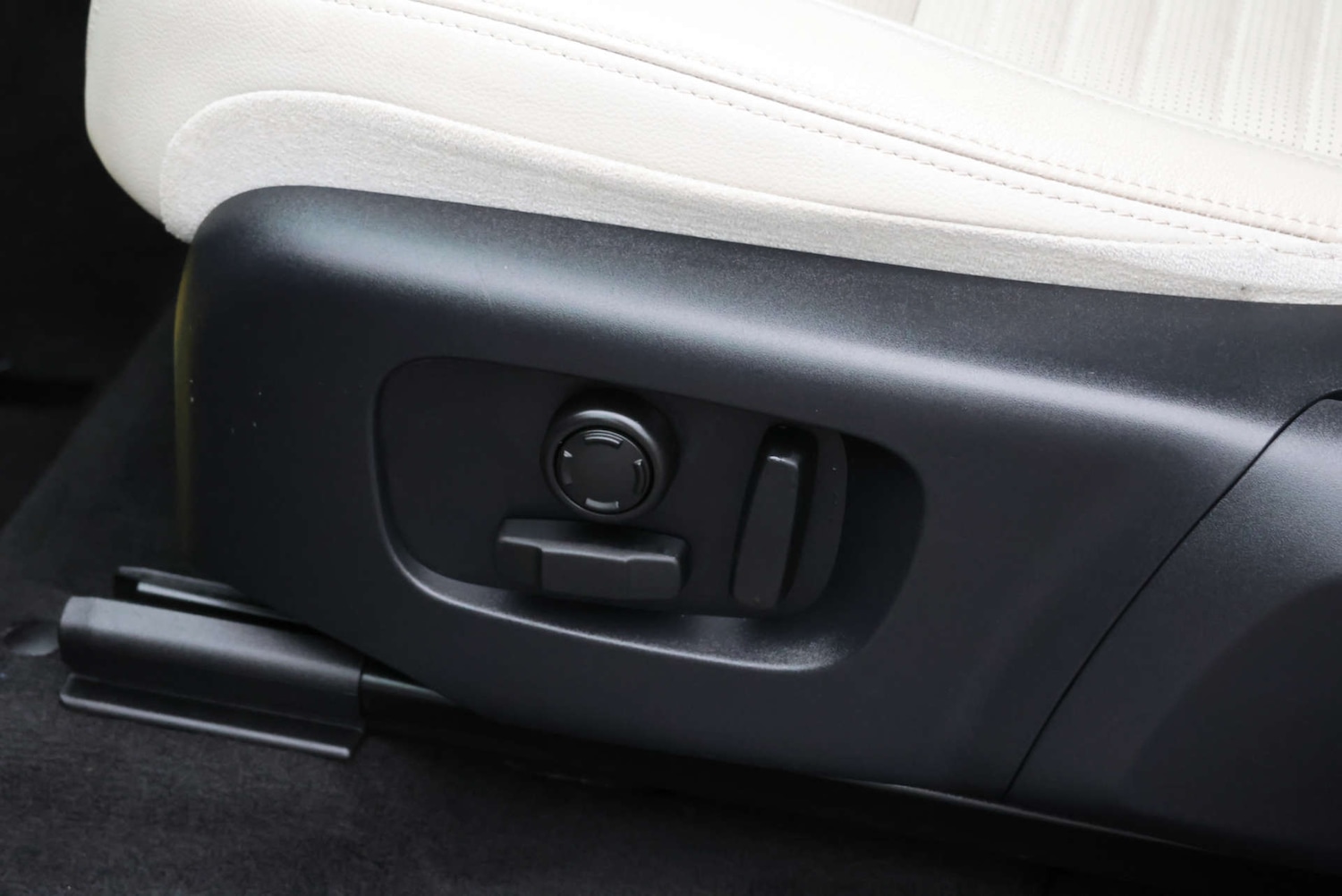 Used Land Rover Discovery Sport 2020 for sale - 77313723: Photo 10