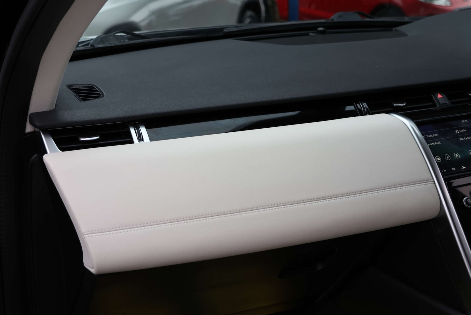 Used Land Rover Discovery Sport 2020 for sale - 77313723: Photo 12