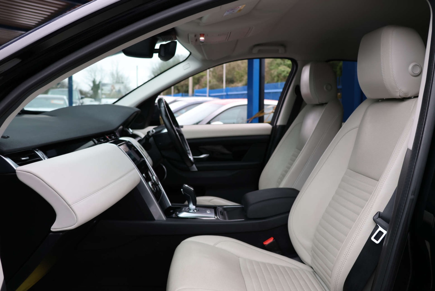 Used Land Rover Discovery Sport 2020 for sale - 77313723: Photo 9