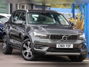 Volvo - XC40