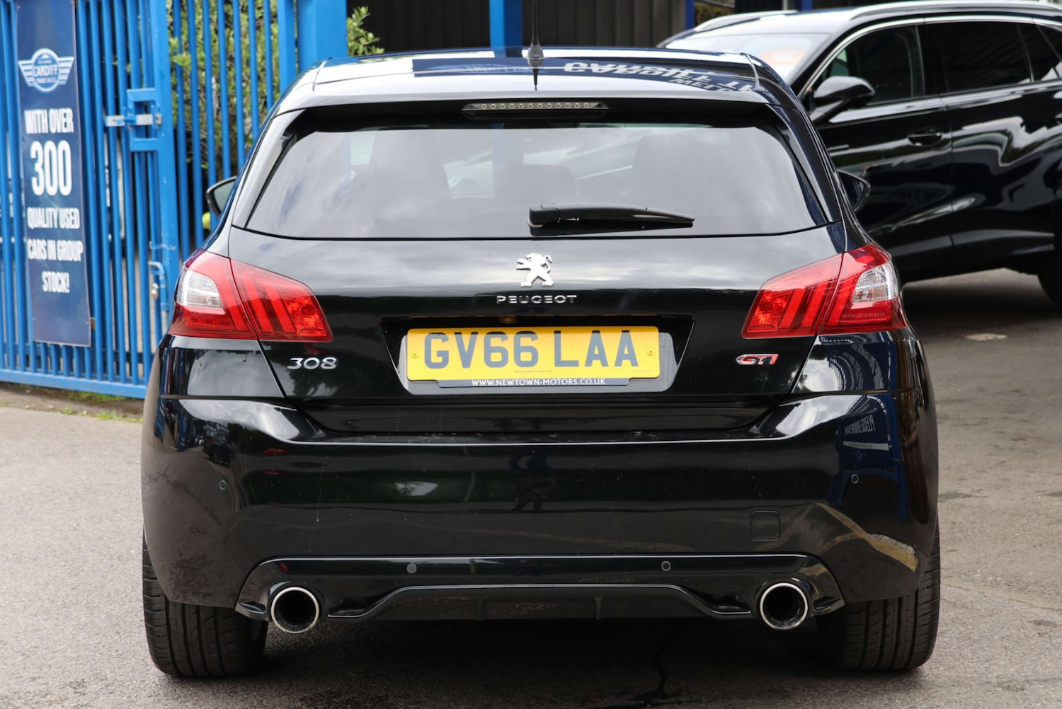 Used Peugeot 308 2017 for sale - 76640010: Photo 13