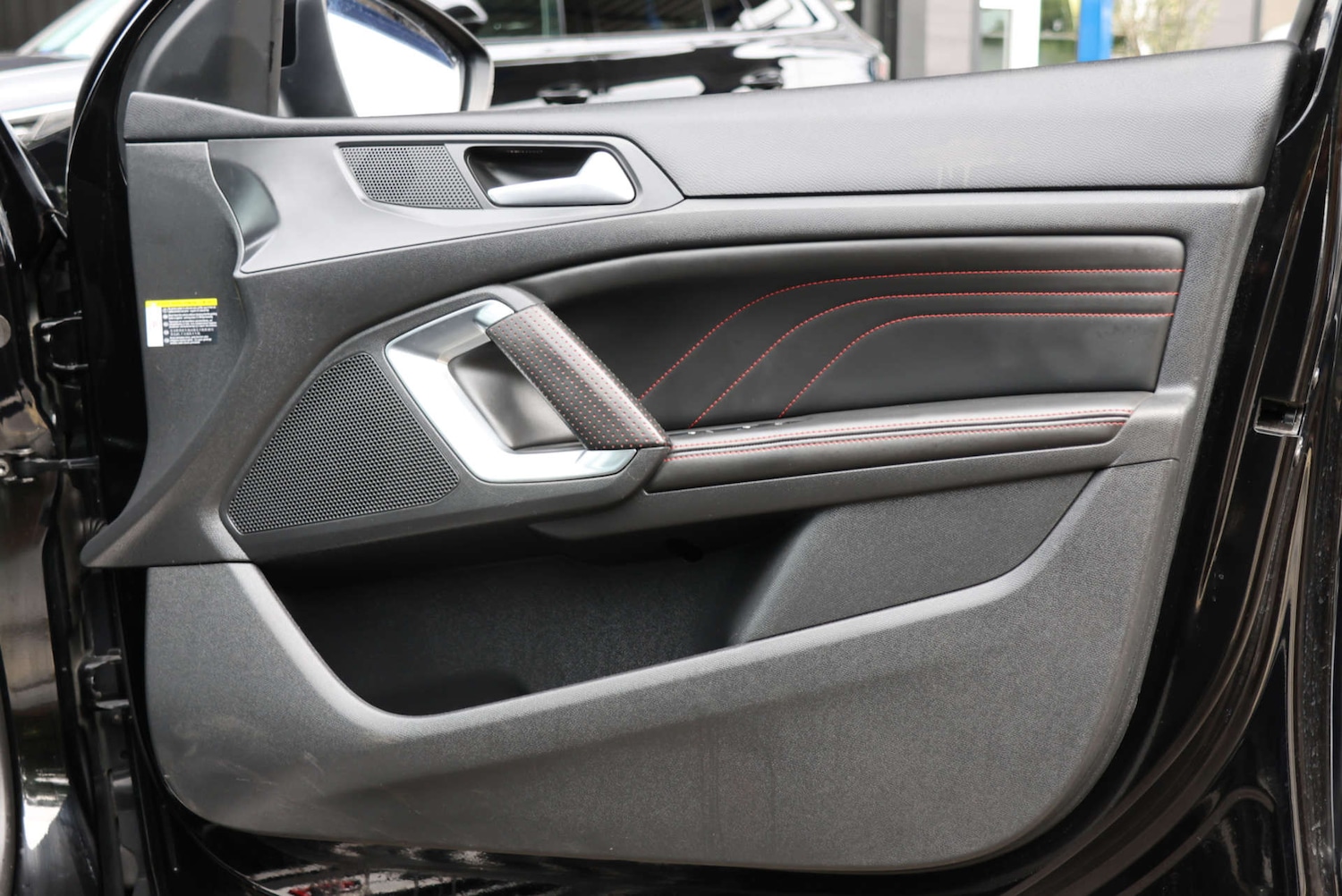 Used Peugeot 308 2017 for sale - 76640010: Photo 19