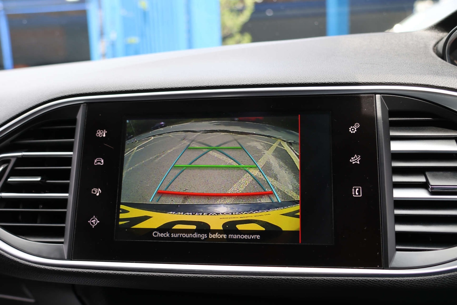 Used Peugeot 308 2017 for sale - 76640010: Photo 27