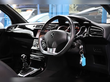 Used DS Automobiles DS 3 2017 for sale - 77272721: Photo