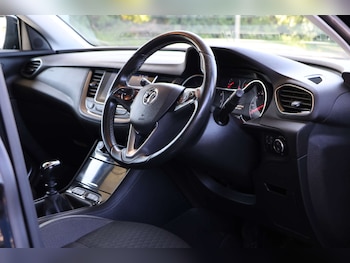 Used Vauxhall Grandland X 2018 for sale - 78379170: Photo