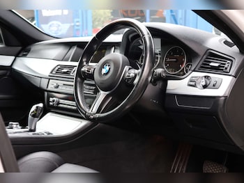 Used BMW 5 Series 2013 for sale - 76092335: Photo