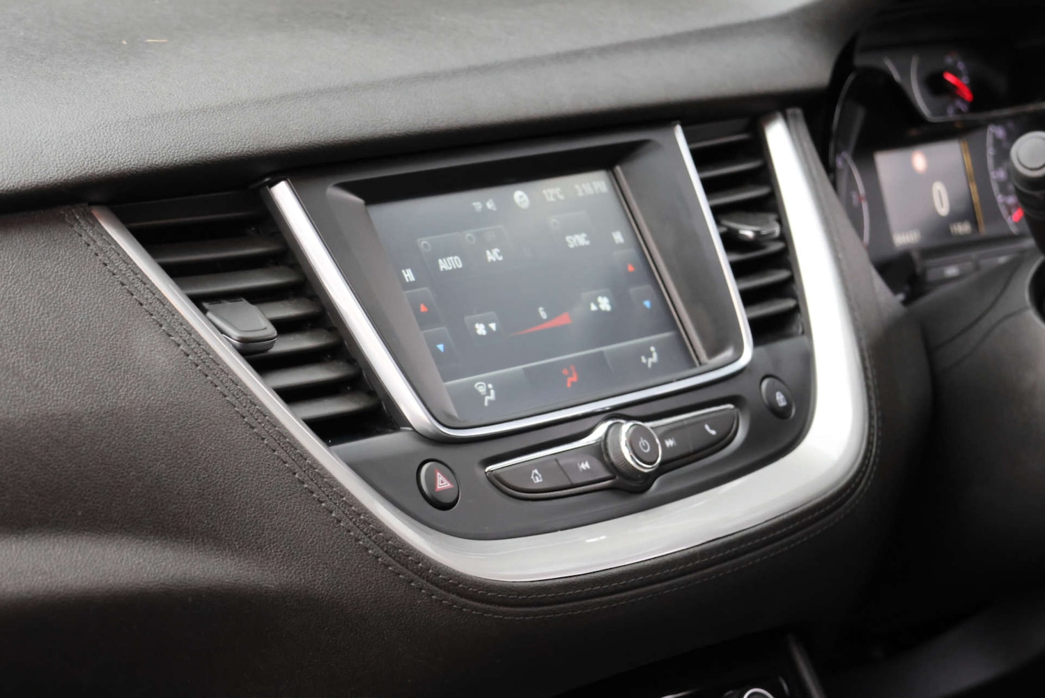 Used Vauxhall Grandland X 2018 for sale - 76422544: Photo 11