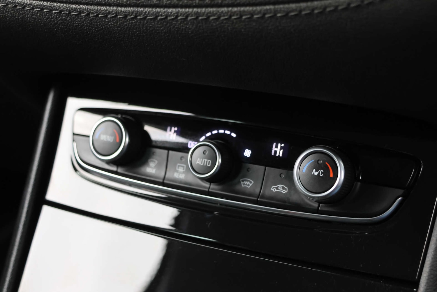 Used Vauxhall Grandland X 2018 for sale - 76422544: Photo 25