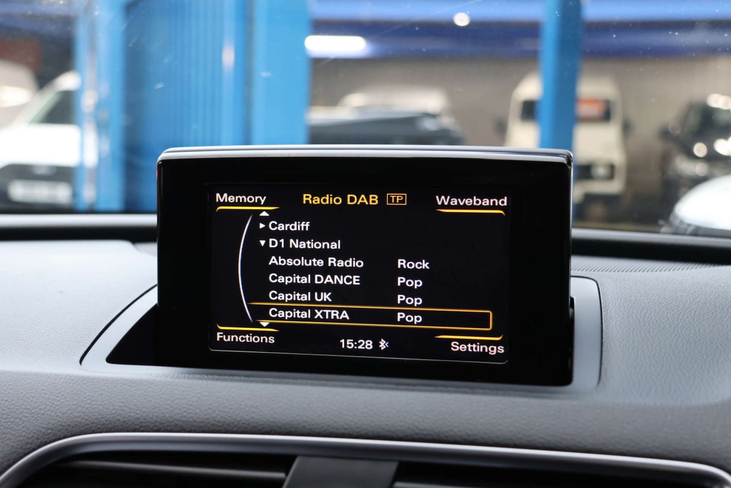 Used Audi Q3 2015 for sale - 77072181: Photo 28