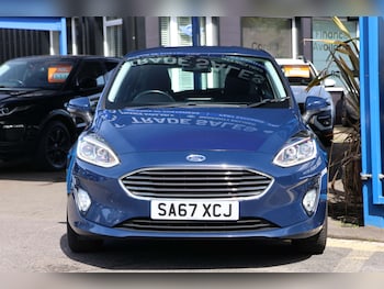 Used Ford Fiesta 2017 for sale - 78682937: Photo
