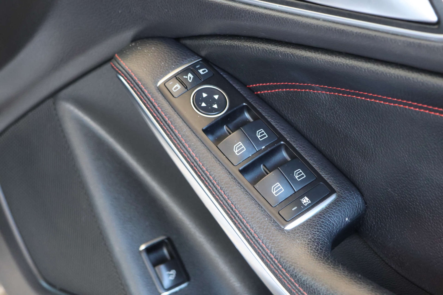 Used Mercedes-Benz CLA 2016 for sale - 78111357: Photo 35