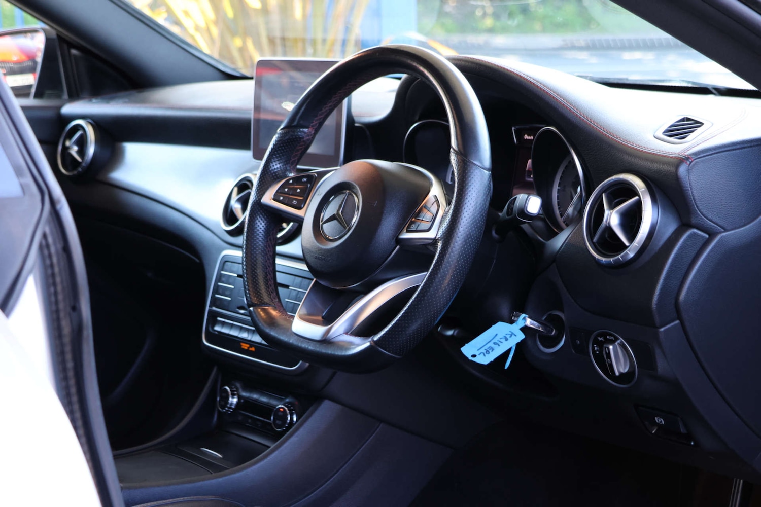 Used Mercedes-Benz CLA 2016 for sale - 78111357: Photo 5