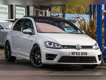 Used Volkswagen Golf 2015 for sale - 76533587: Photo