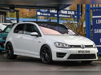 Used Volkswagen Golf 2015 for sale - 76533587: Photo
