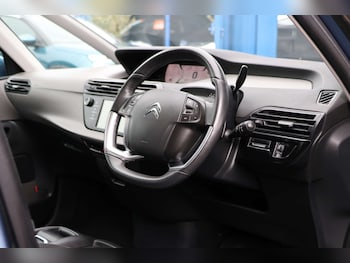 Used Citroen C4 Picasso 2015 for sale - 78324684: Photo