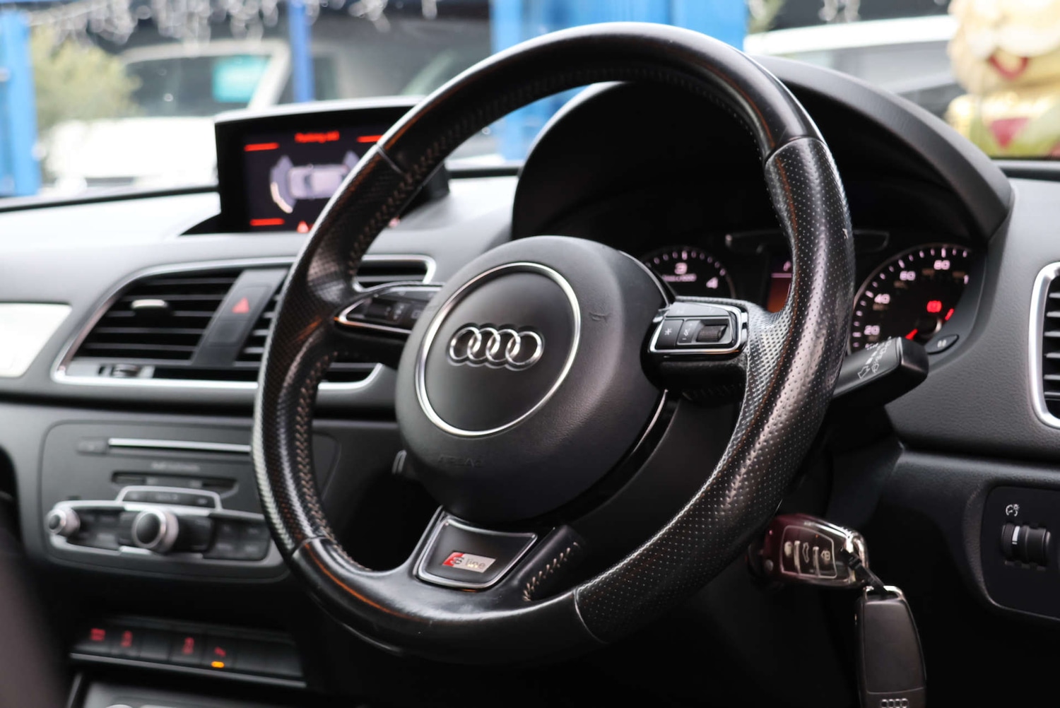 Used Audi Q3 2016 for sale - 76724039: Photo 15