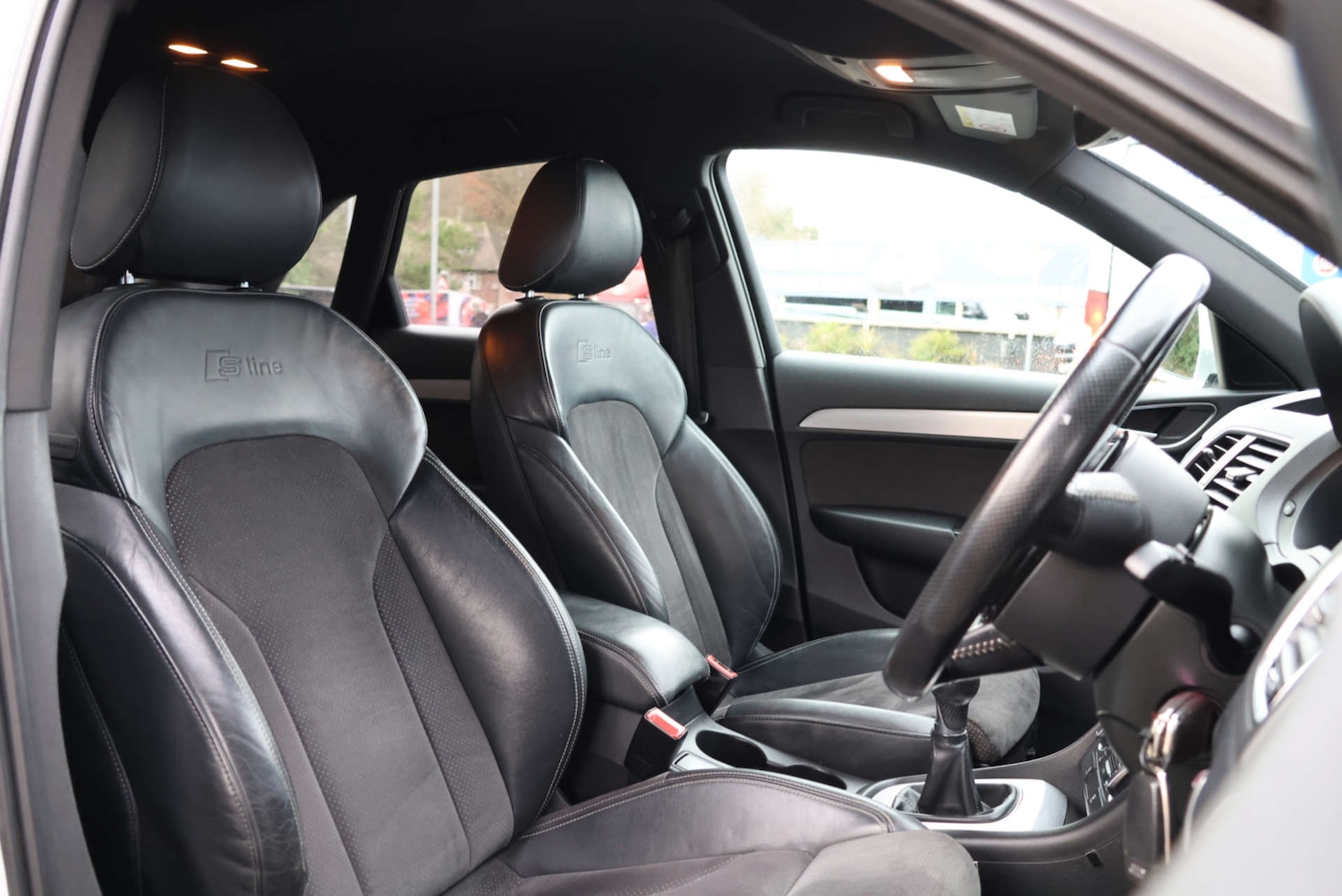 Used Audi Q3 2016 for sale - 76724039: Photo 5