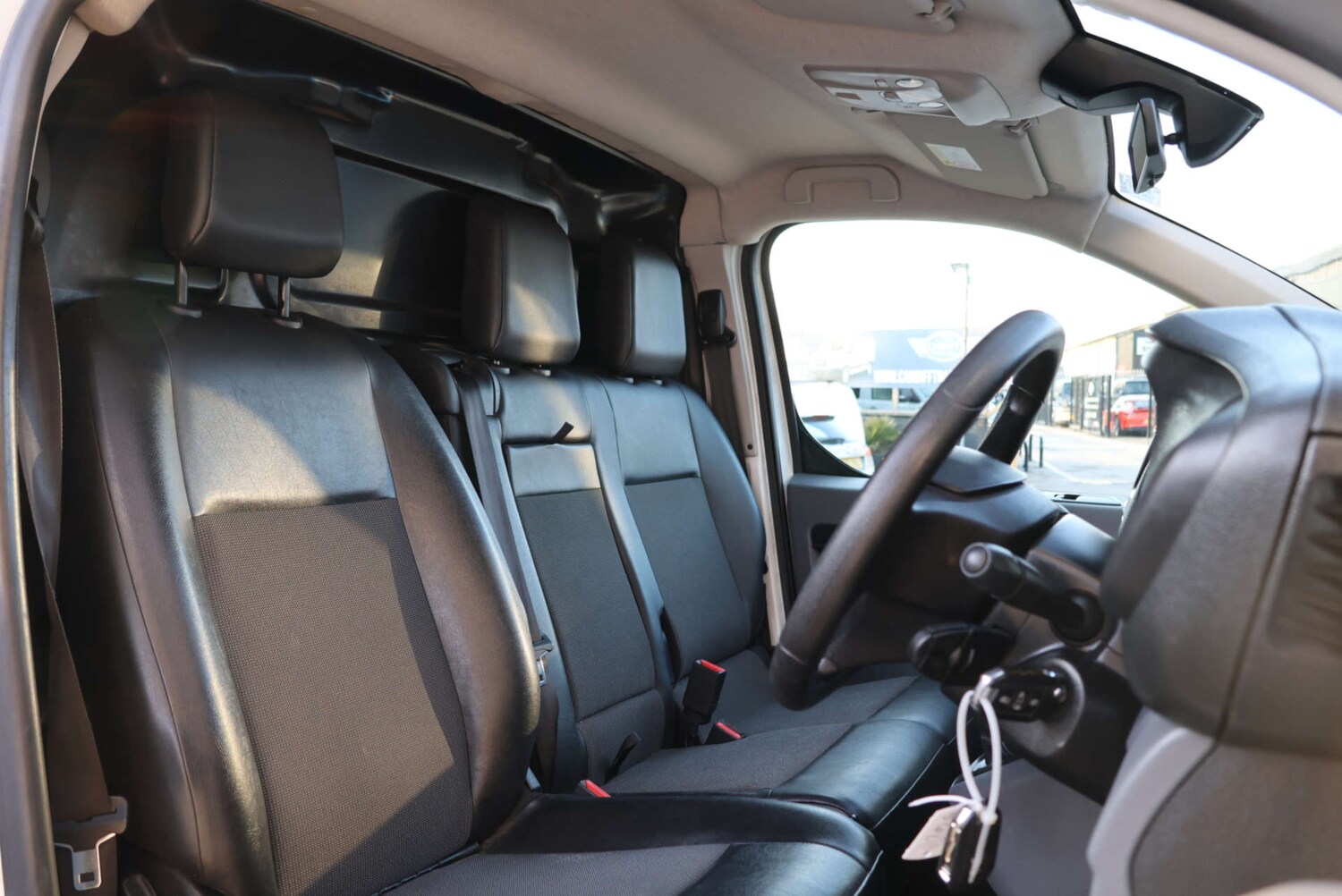 Used Peugeot Expert 2018 for sale - 77749085: Photo 5