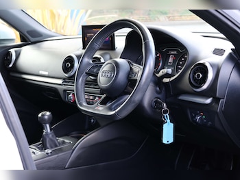 Used Audi A3 2017 for sale - 75851716: Photo