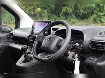 Used Toyota ProAce 2023 for sale - 79814475: Photo