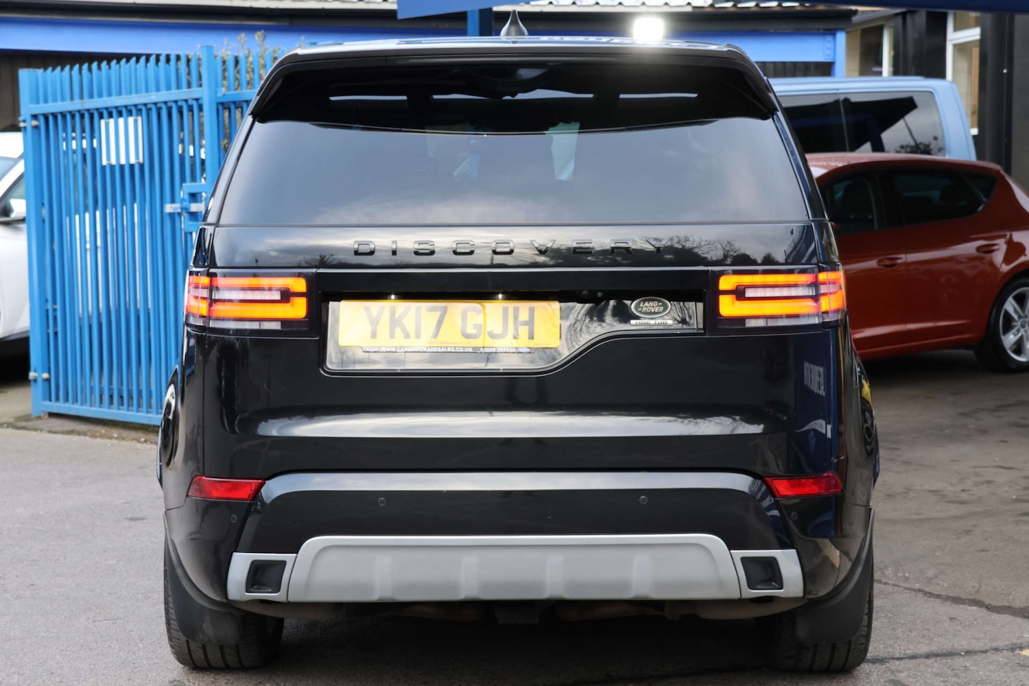 Used Land Rover Discovery 2017 for sale - 76363951: Photo 15