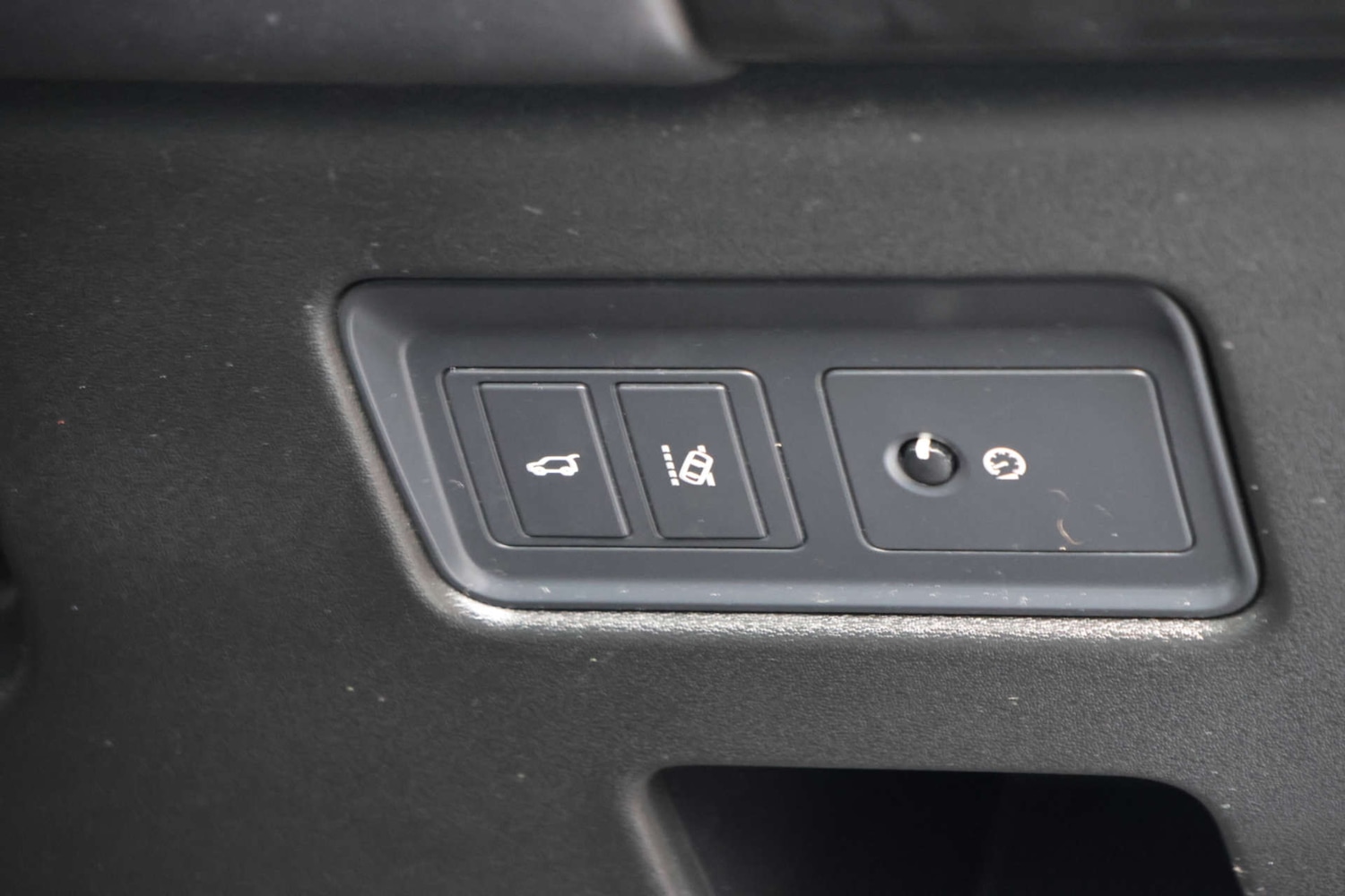 Used Land Rover Discovery 2017 for sale - 76363951: Photo 31