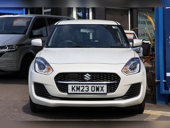 Used Suzuki Swift 2023 for sale - 79245606: Photo