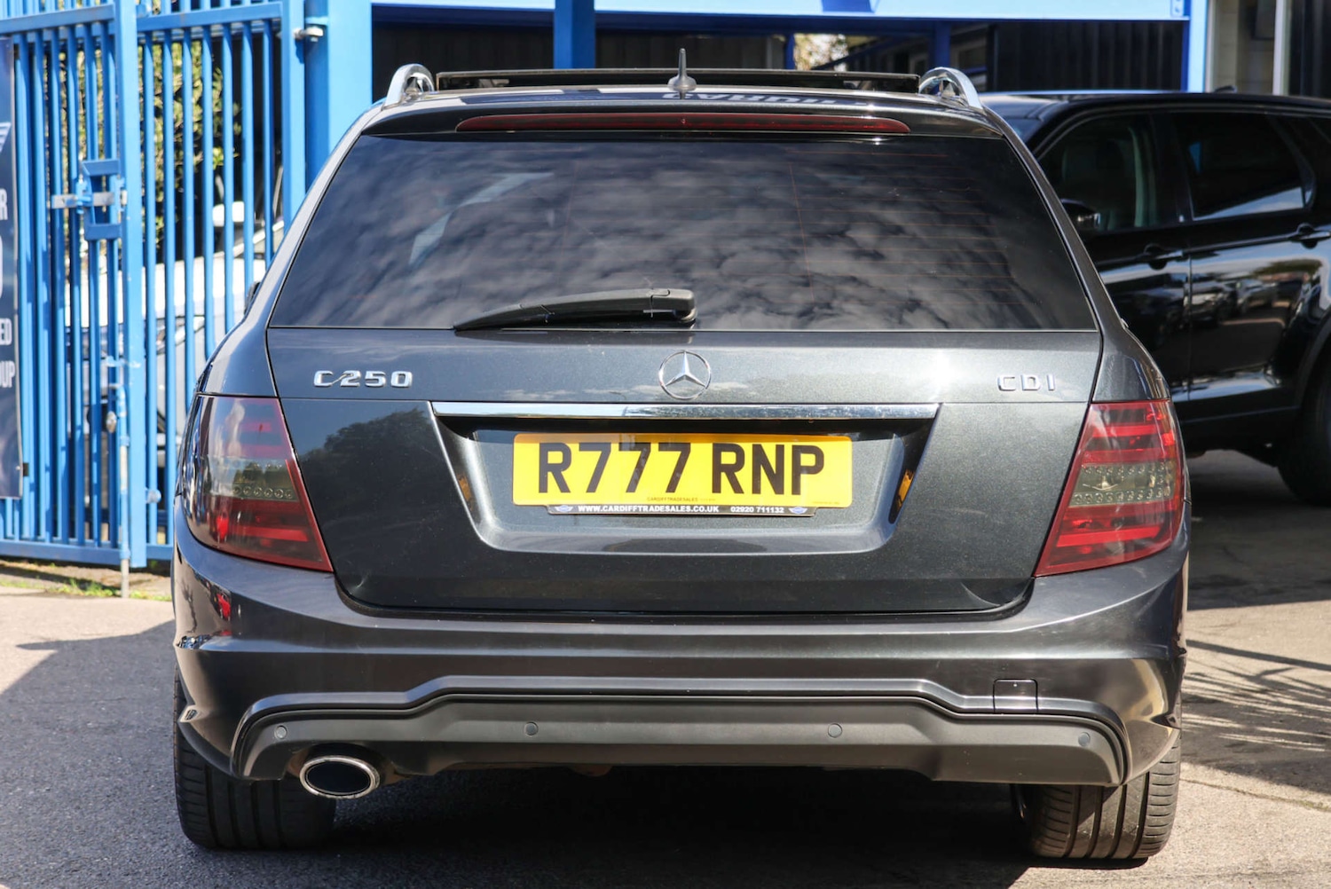 Used Mercedes-Benz C-Class 2013 for sale - 76091313: Photo 11