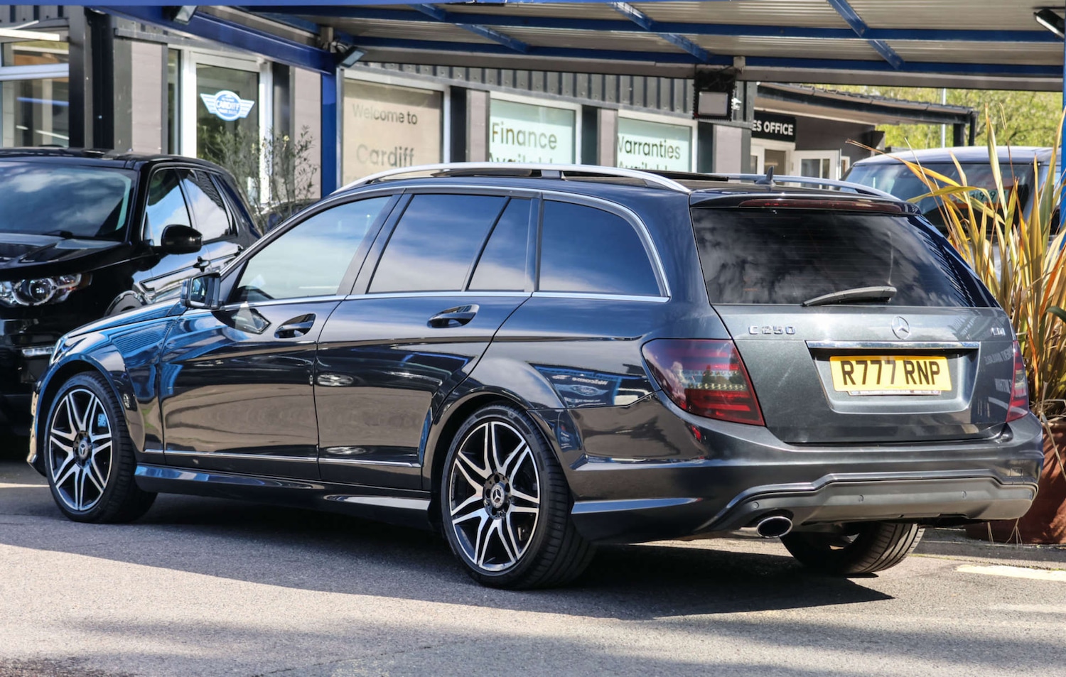 Used Mercedes-Benz C-Class 2013 for sale - 76091313: Photo 12