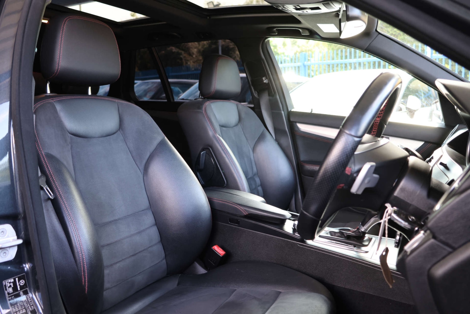 Used Mercedes-Benz C-Class 2013 for sale - 76091313: Photo 6