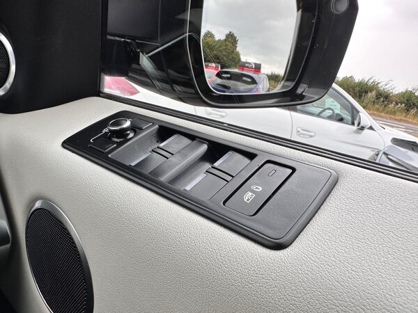 Used Land Rover Range Rover Sport 2016 for sale - 75291887: Photo 27