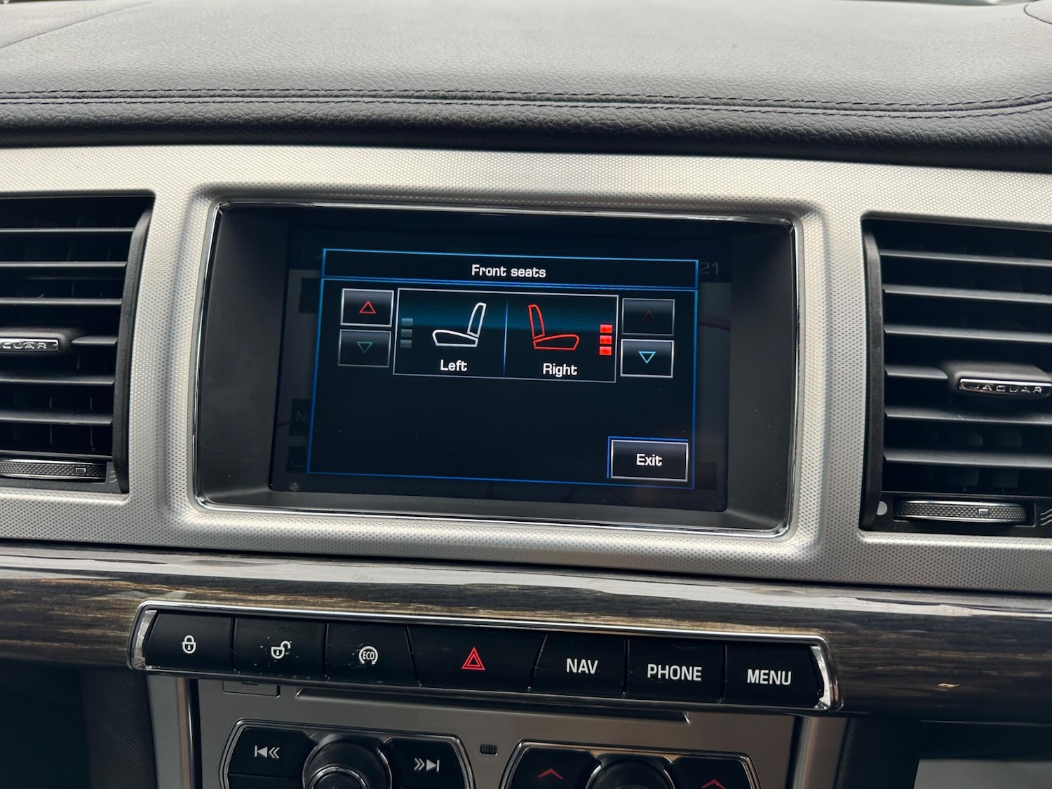 Used Jaguar XF 2015 for sale - 76996829: Photo 21